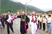 Chuyến thăm của Đức TGM Leopoldo Girelli và ĐGM Phaolô Nguyễn Thái Hợp tại Hà Tĩnh và Quảng Bình